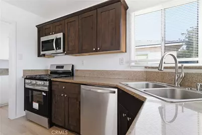 127 W Zane Street, Long Beach, CA 90805 - Photo 6