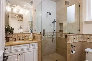 16111 Santa Barbara Ln, Huntington Beach, CA 92649 - Photo 12