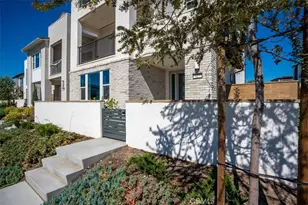 427 Flycatcher, Irvine, CA 92618 - Photo 46