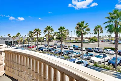 980 W Coast, Newport Beach, CA 92663 - Photo 4