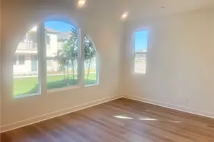 407 Belair Walk, Ventura, CA 93004 - Photo 2