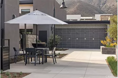 15868 Blue Copper Way, Fontana, CA 92336 - Photo 10