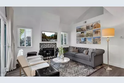 125 Briarglen, Irvine, CA 92614 - Photo 4