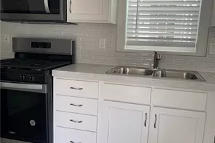 1930 Stewart St, Santa Monica, CA 90404 - Photo 12