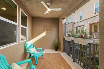 85 Hideaway Loop, Mission Viejo, CA 92691 - Photo 10