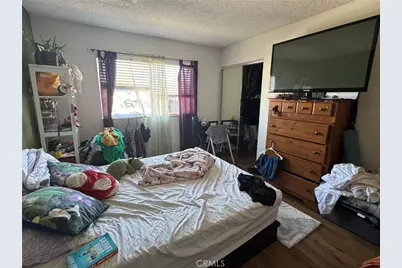 2037 Sequoia, Barstow, CA 92311 - Photo 12