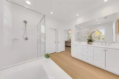 182 Frontier, Irvine, CA 92620 - Photo 32