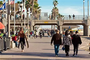 6885 Cambria Cove, Huntington Beach, CA 92648 - Photo 24