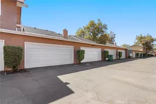 26 Helena, Irvine, CA 92604 - Photo 32