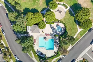 26 Helena, Irvine, CA 92604 - Photo 42