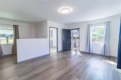 9023 Olive, Fontana, CA 92335 - Photo 10