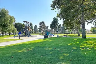 9111 Blackbird Ave, Fountain Valley, CA 92708 - Photo 40