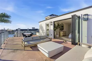 17007 Edgewater Ln, Huntington Beach, CA 92649 - Photo 54