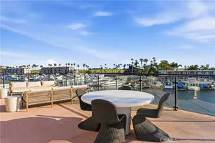 17007 Edgewater Ln, Huntington Beach, CA 92649 - Photo 56