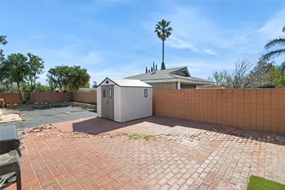 9257 Palmetto, Fontana, CA 92335 - Photo 8