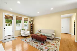 8 Earthen Ct, Ladera Ranch, CA 92694 - Photo 12