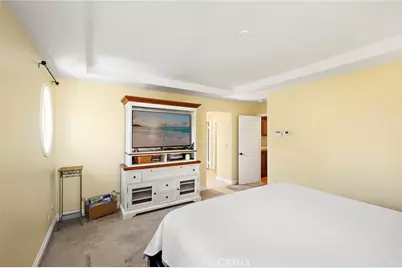 8 Earthen Court, Ladera Ranch, CA 92694 - Photo 18