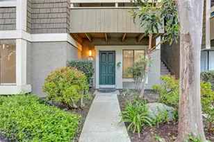 93 Streamwood, Irvine, CA 92620 - Photo 2