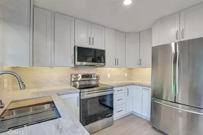 93 Streamwood, Irvine, CA 92620 - Photo 10