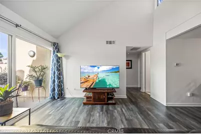 25712 Le Parc #20, Lake Forest, CA 92630 - Photo 2