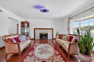 20302 Craimer, Huntington Beach, CA 92646 - Photo 6