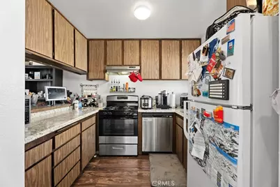 2006 California, Huntington Beach, CA 92648 - Photo 28