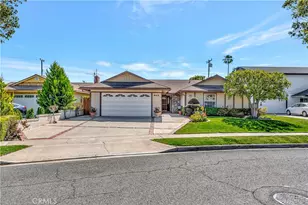 945 Lansing Ln, Costa Mesa, CA 92626 - Photo 4