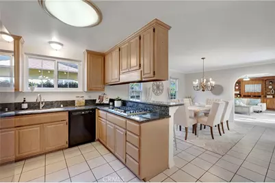 945 Lansing Lane, Costa Mesa, CA 92626 - Photo 14