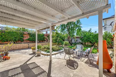 945 Lansing Lane, Costa Mesa, CA 92626 - Photo 38