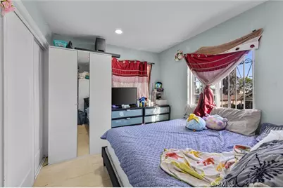 879 E 40th Place, Los Angeles, CA 90011 - Photo 48