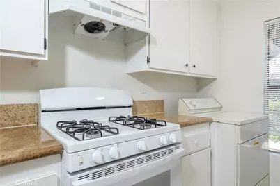 66 Orange Blossom, Irvine, CA 92618 - Photo 12