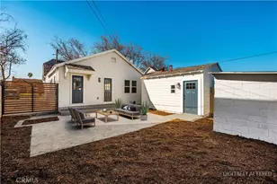 2037 W 64th, Los Angeles, CA 90047 - Photo 14