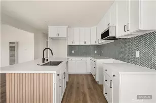 2037 W 64th, Los Angeles, CA 90047 - Photo 6
