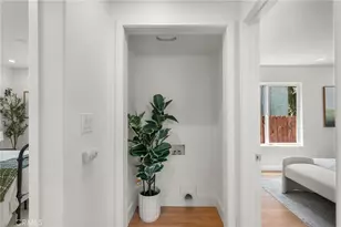 3705 S St Andrews, Los Angeles, CA 90018 - Photo 22