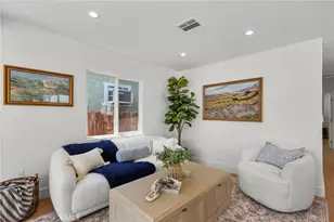 3705 S St Andrews, Los Angeles, CA 90018 - Photo 8