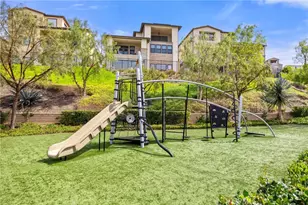 12 Lontano, Lake Forest, CA 92630 - Photo 52