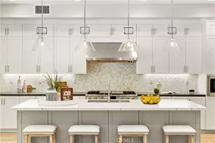 12 Lontano, Lake Forest, CA 92630 - Photo 4