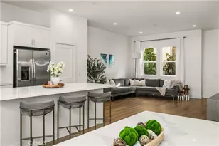 935 E Mason Ln, Anaheim, CA 92805 - Photo 14