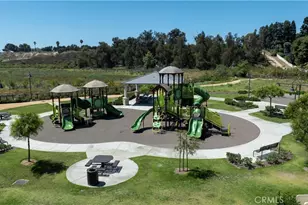 17352 Eucalyptus Ln, Huntington Beach, CA 92649 - Photo 48