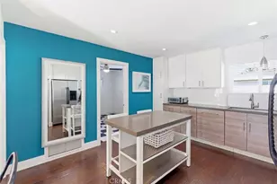 2400 Elden, Costa Mesa, CA 92627 - Photo 8