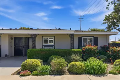 2400 Elden #32, Costa Mesa, CA 92627 - Photo 2