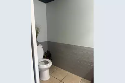 11320 Larchwood, Fontana, CA 92337 - Photo 4