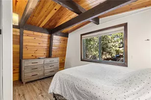 189 Moreno Ln, Sugarloaf, CA 92386 - Photo 18