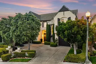 9 Winthrop, Newport Beach, CA 92660 - Photo 2