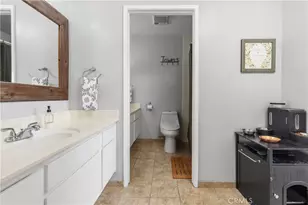 3621 Towne Park Cir, Pomona, CA 91767 - Photo 18