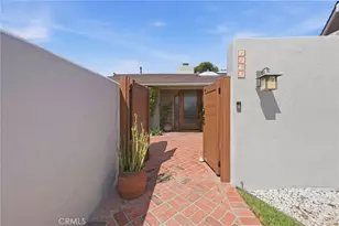 1633 Santiago, Newport Beach, CA 92660 - Photo 6