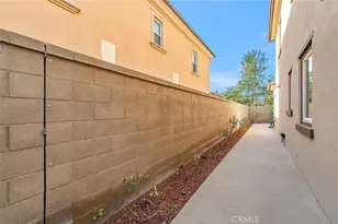 79 Field Poppy, Irvine, CA 92620 - Photo 30