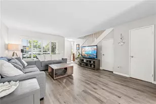 8408 Dory Dr, Huntington Beach, CA 92646 - Photo 4