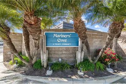 8408 Dory Drive, Huntington Beach, CA 92646 - Photo 40