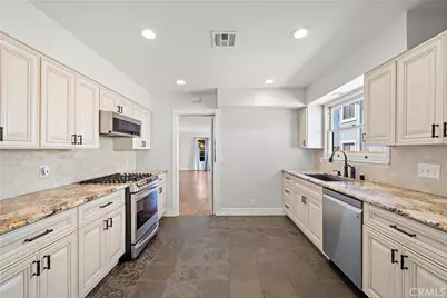 17162 Elm Lane, Huntington Beach, CA 92647 - Photo 12